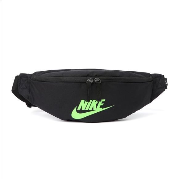 sportswear heritage hip pack